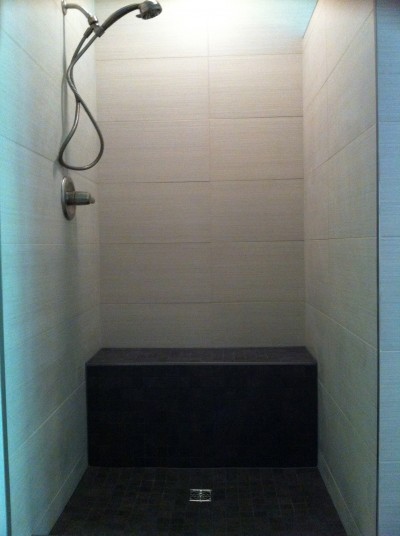 TileShowerwithSchluterCorners01